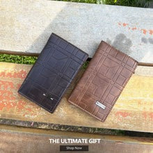 New Classic Billfolds Wallet ( Premium Quality )